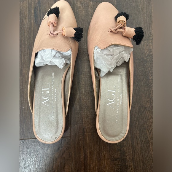 AGL Attilio Giusti Leobruni BLUSH LEATHER OPEN BACK POINTED TOE Tassels Flats - Picture 8 of 10